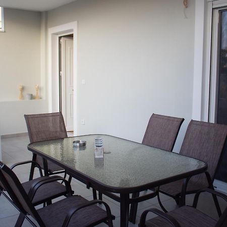 Giakost Apartments V Near Airport Artemida  Dış mekan fotoğraf