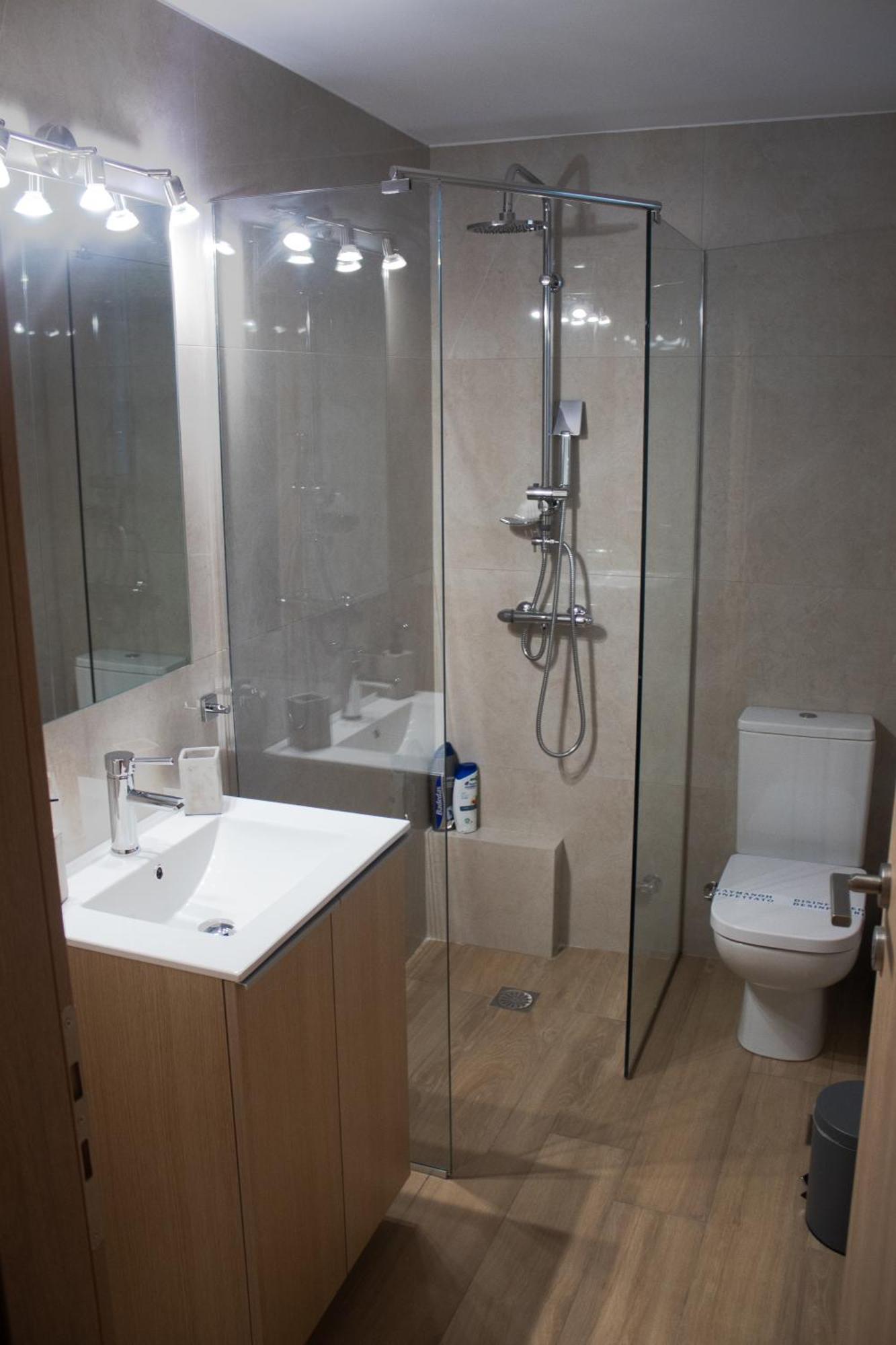 Giakost Apartments V Near Airport Artemida  Dış mekan fotoğraf